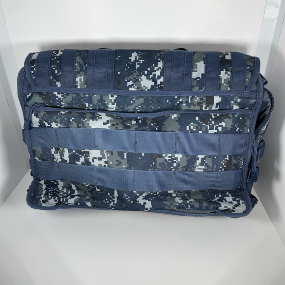 Blue Camo Messenger Bag - Picture 2 of 8